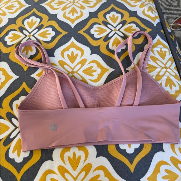 Lululemon Like A Cloud sports bra - Picture 2 of 2